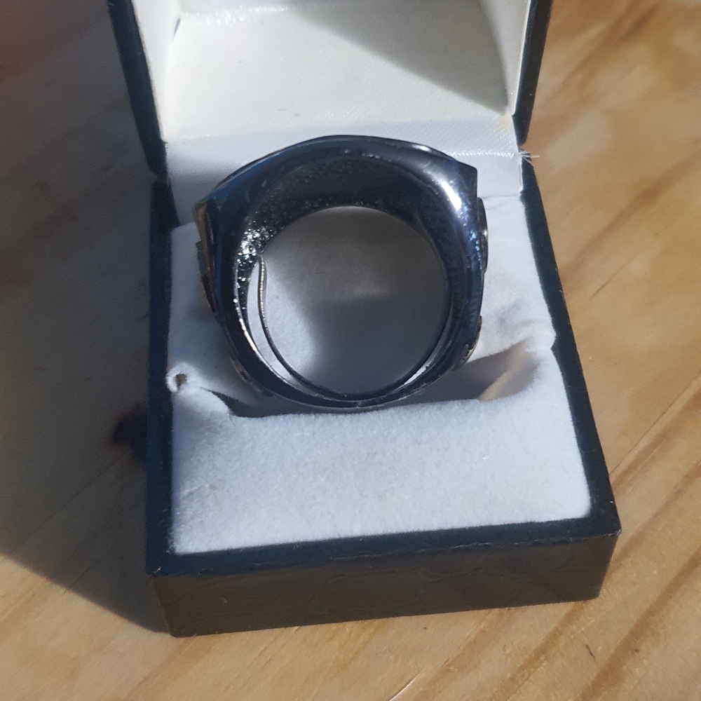WWE Smoking Skull Championship Ring - Picture 6 of 7